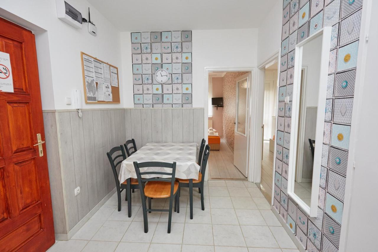 Zoli Apartmanok-Anna Koelcsey 32 Hajduszoboszlo Luaran gambar